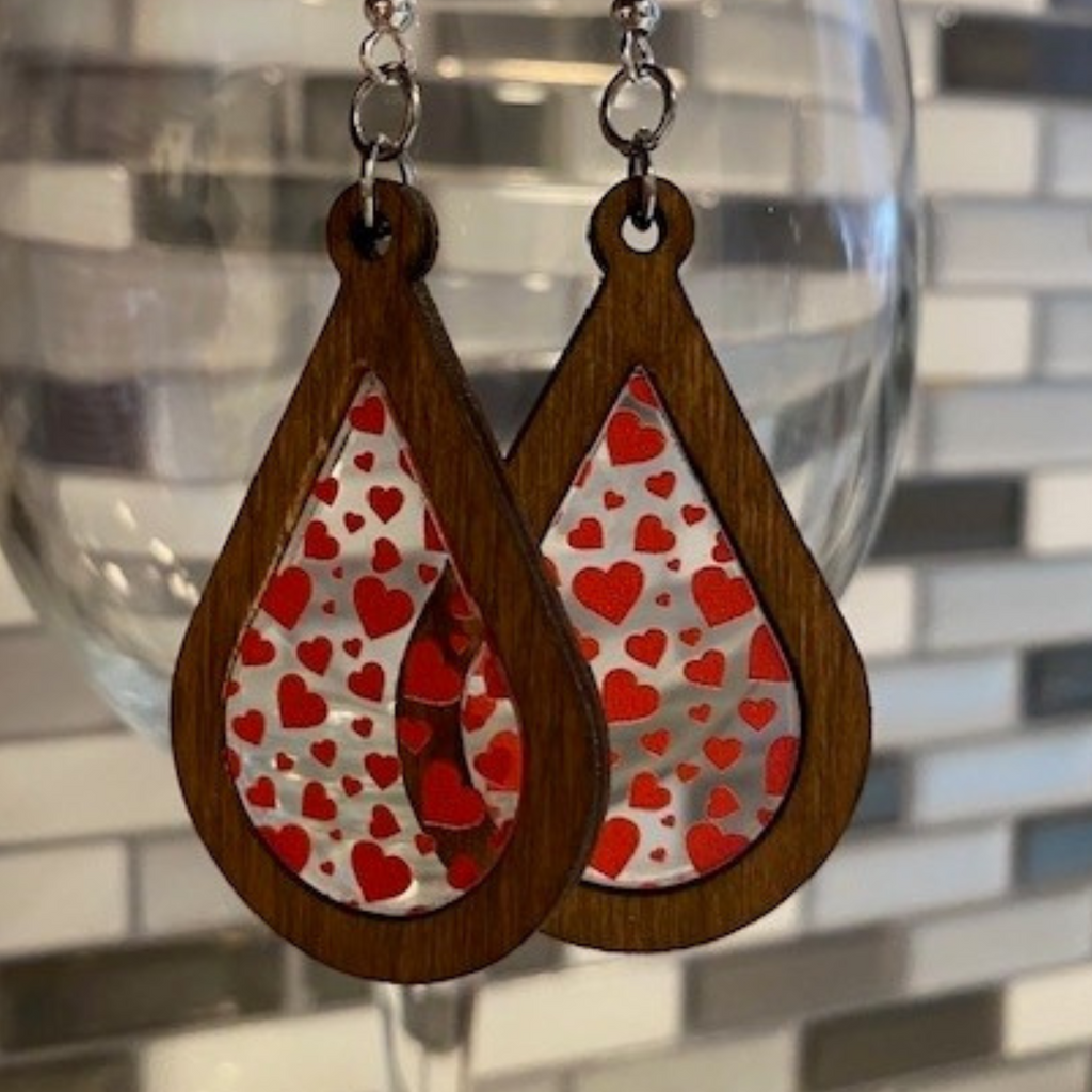 Hearts Inlay Dangle Earrings