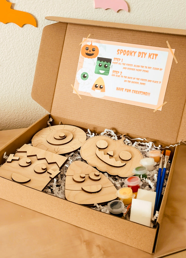 Halloween Spooky Characters DIY Kit